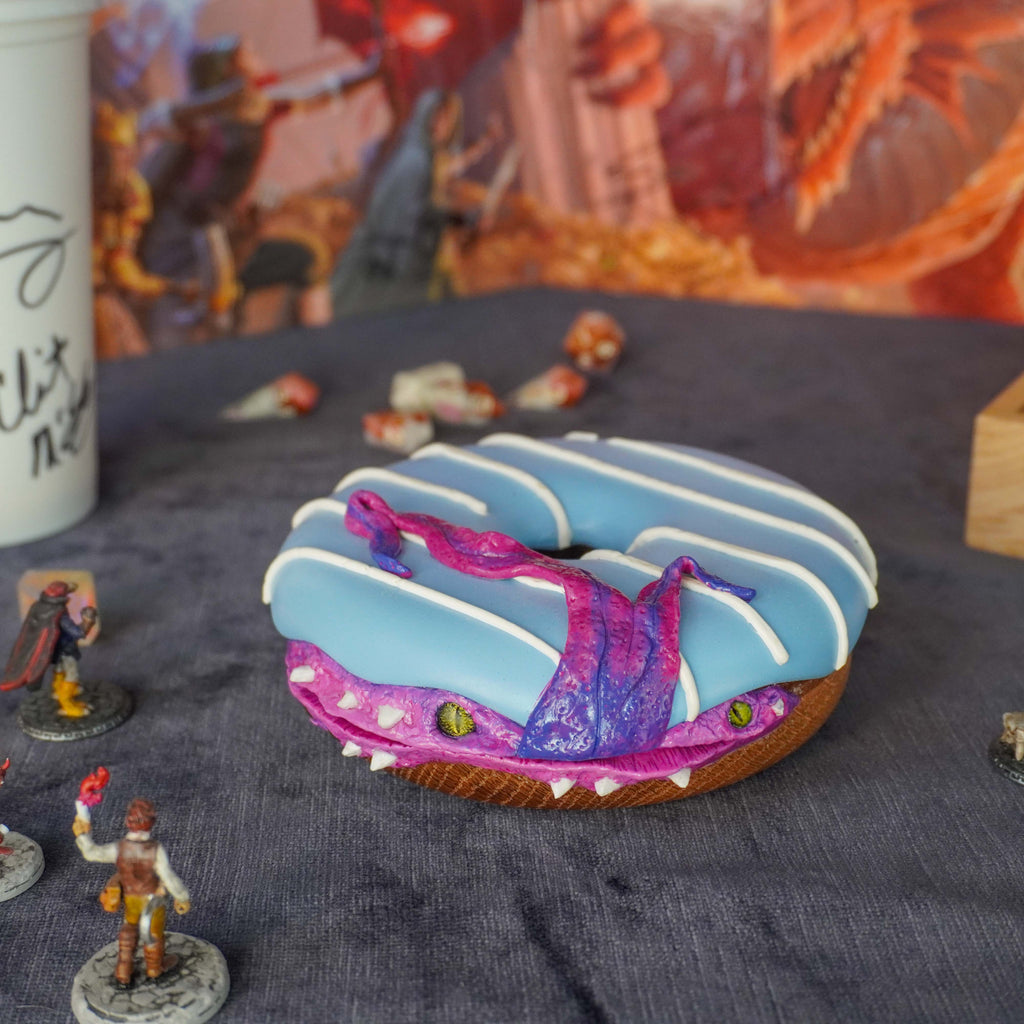 Monstrous Dodecadonut – Elite Wooden Dice Vault